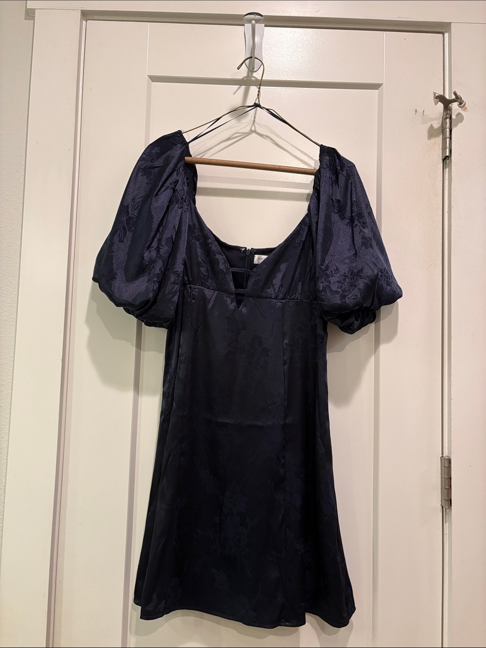 vestique Dark Navy Puff Sleeve Mini Dress